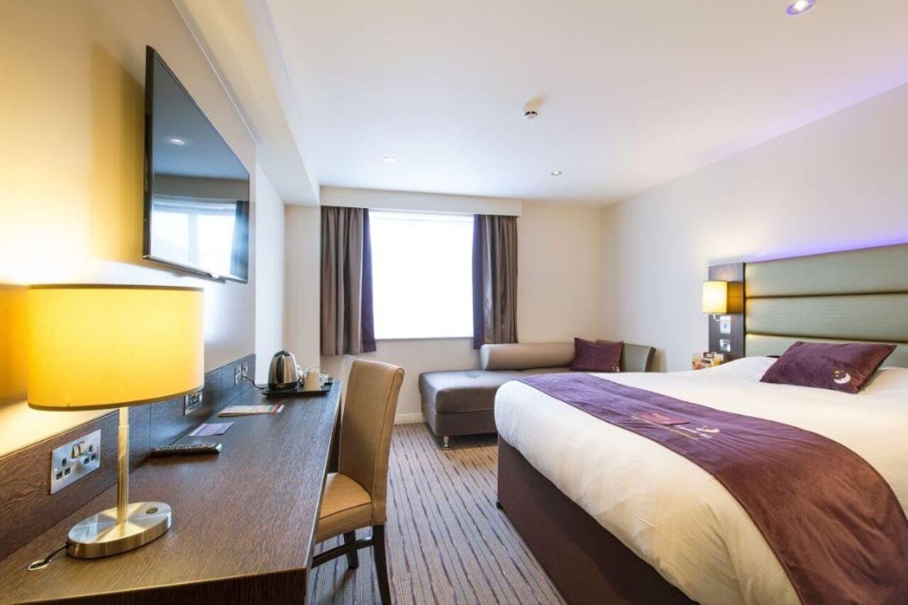 Premier Inn Hitchin Town Centre Eksteriør billede