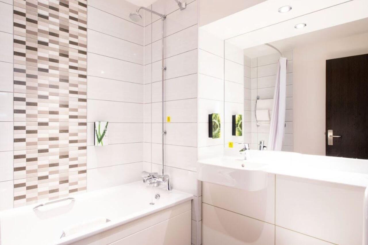 Premier Inn Hitchin Town Centre Eksteriør billede