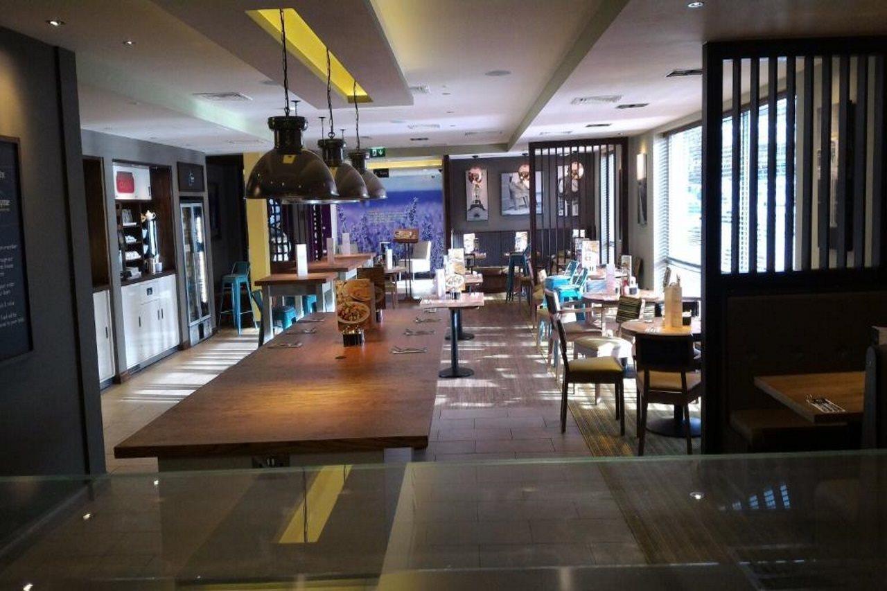 Premier Inn Hitchin Town Centre Eksteriør billede